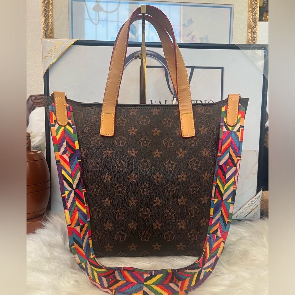 BLXIANZI Tote Korea with Structured Design & Detachable Crossbody Guitar Strap